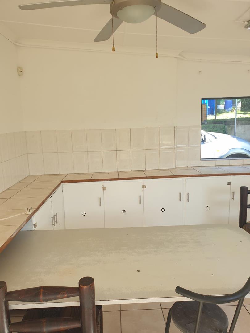 5 Bedroom Property for Sale in Summerpride Eastern Cape